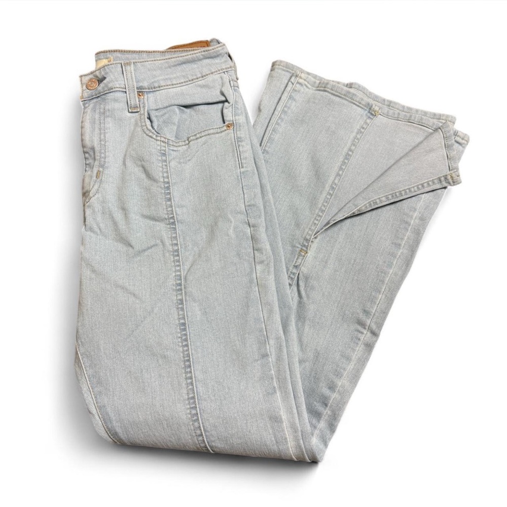 Y2K Levi's 726 High Rise Split hem Flare Lightwash Jeans Women Size 31 Denim EUC - Picture 3 of 10